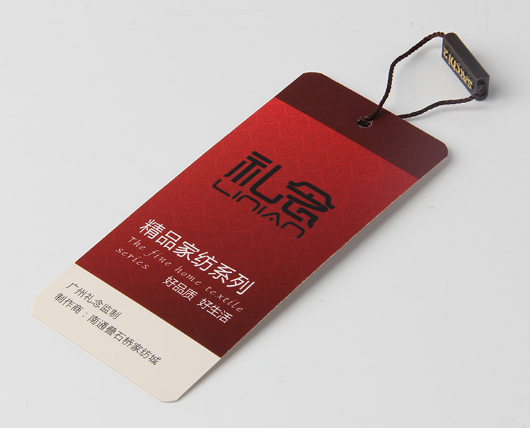 t恤吊牌廠(chǎng)的老師傅急急忙忙買(mǎi)來(lái)新的油墨，就是為了透明度
